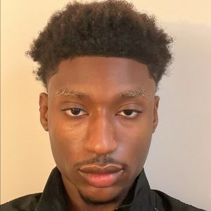 Meet your Posher, Colin